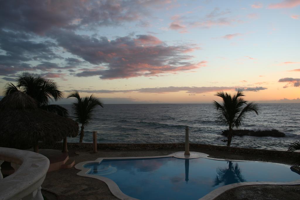 Hotel Panoramica Barahona La Cienaga Bilik gambar